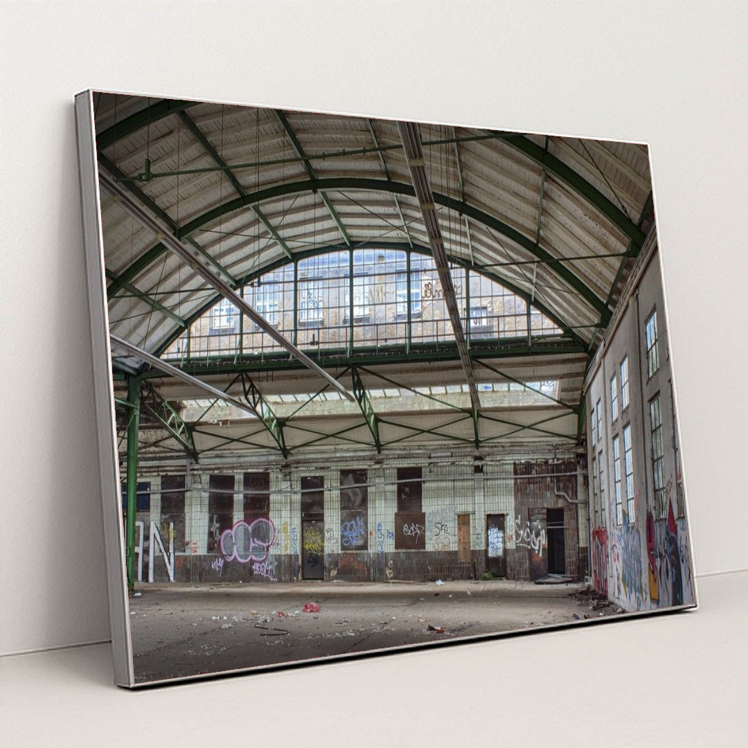 7090704678947 - Product Image