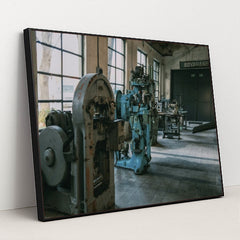 7090704711715 - Product Image