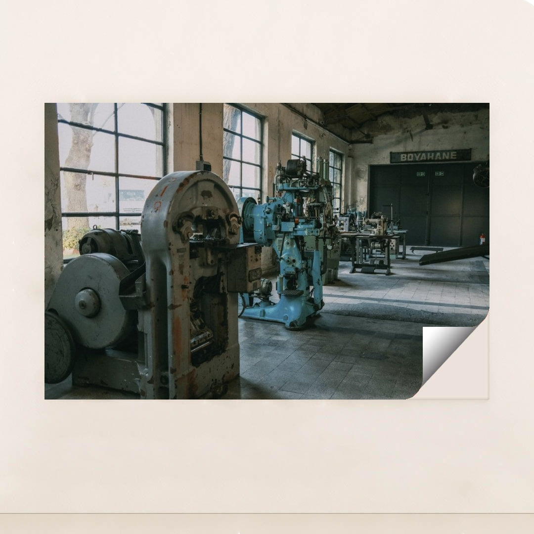 7090704711715 - Product Image