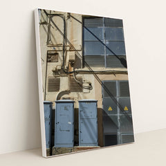 7090709659683 - Product Image