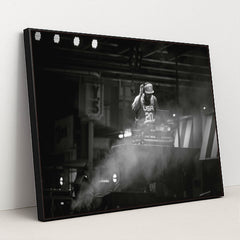 7090702614563 - Product Image