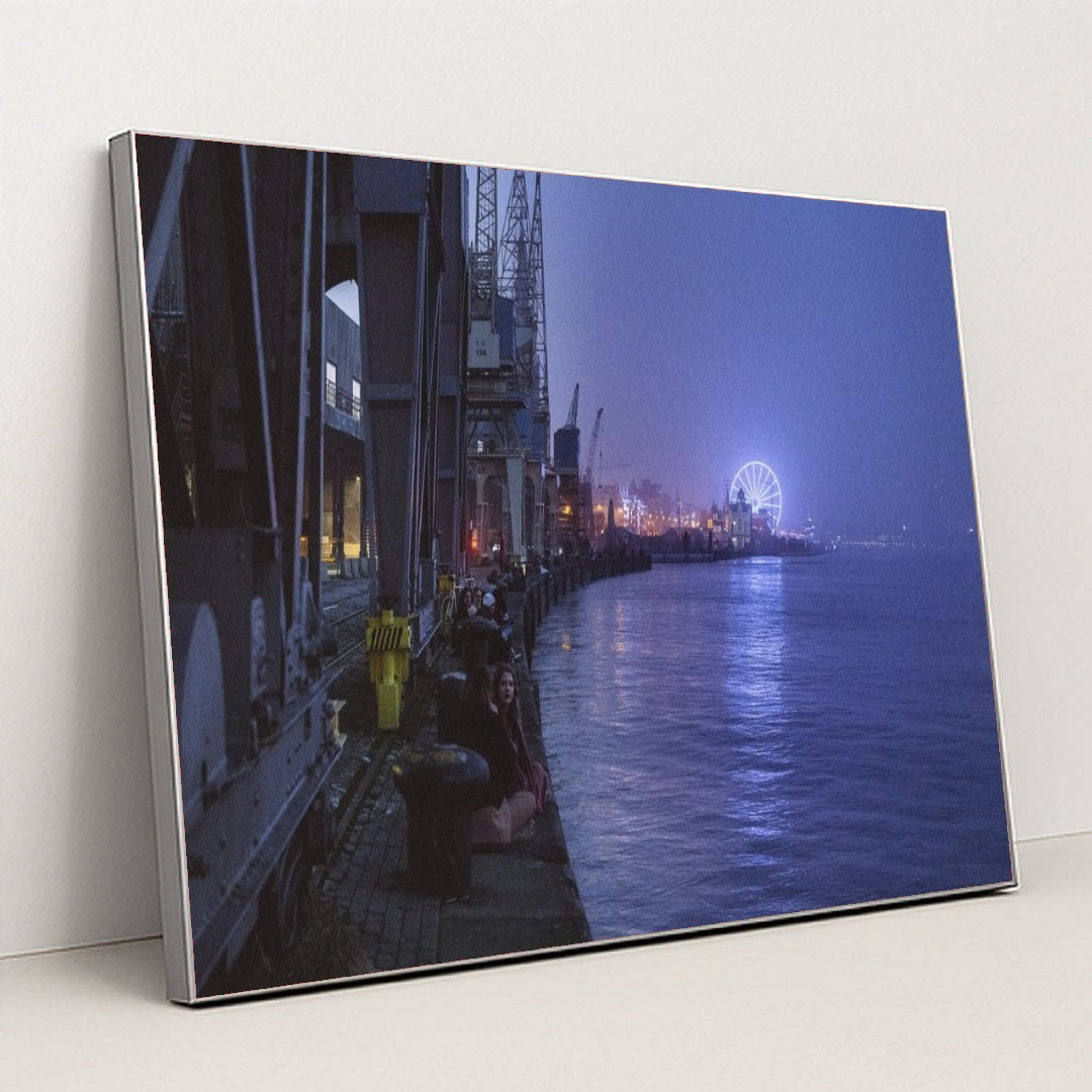 7090702843939 - Product Image