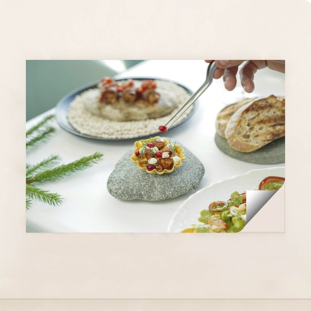 7090457935907 - Product Image