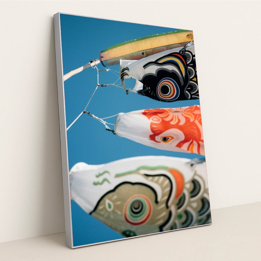 7077676744739 - Product Image