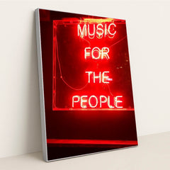 7077676154915 - Product Image