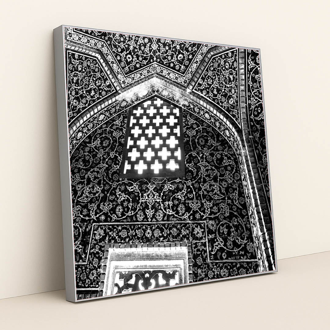 7082772103203 - Product Image