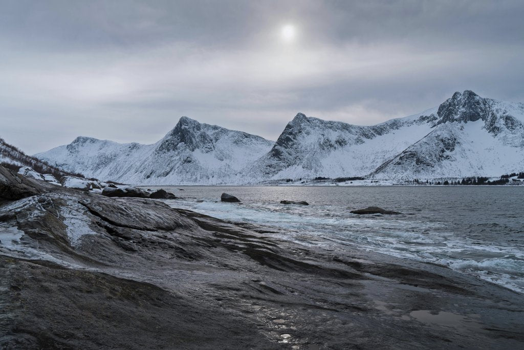 Raul Ling - Stunning Winter Landscape Of Norwegian Fjords
