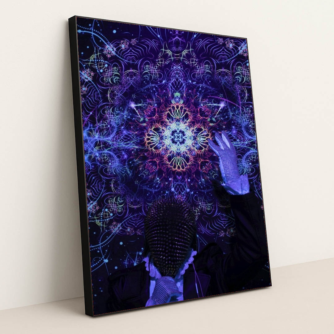 7090368380963 - Product Image