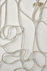 cocarinne - Intricate abstract rope patterns create a minimalist design on a white background.