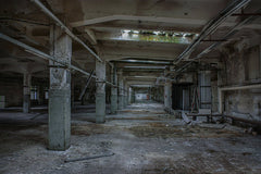 Antonio Friedemann - Explore the eerie atmosphere of this abandoned industrial building in Leipzig, Germany.