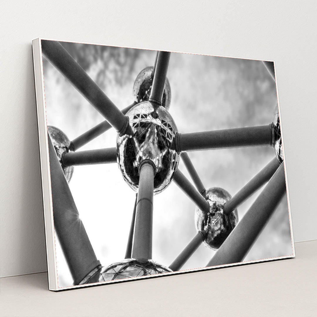 7090482085923 - Product Image