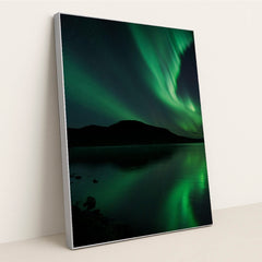 The aurora bore is reflected in the water by Christoph Nolte - Silver Frame Stretchiez