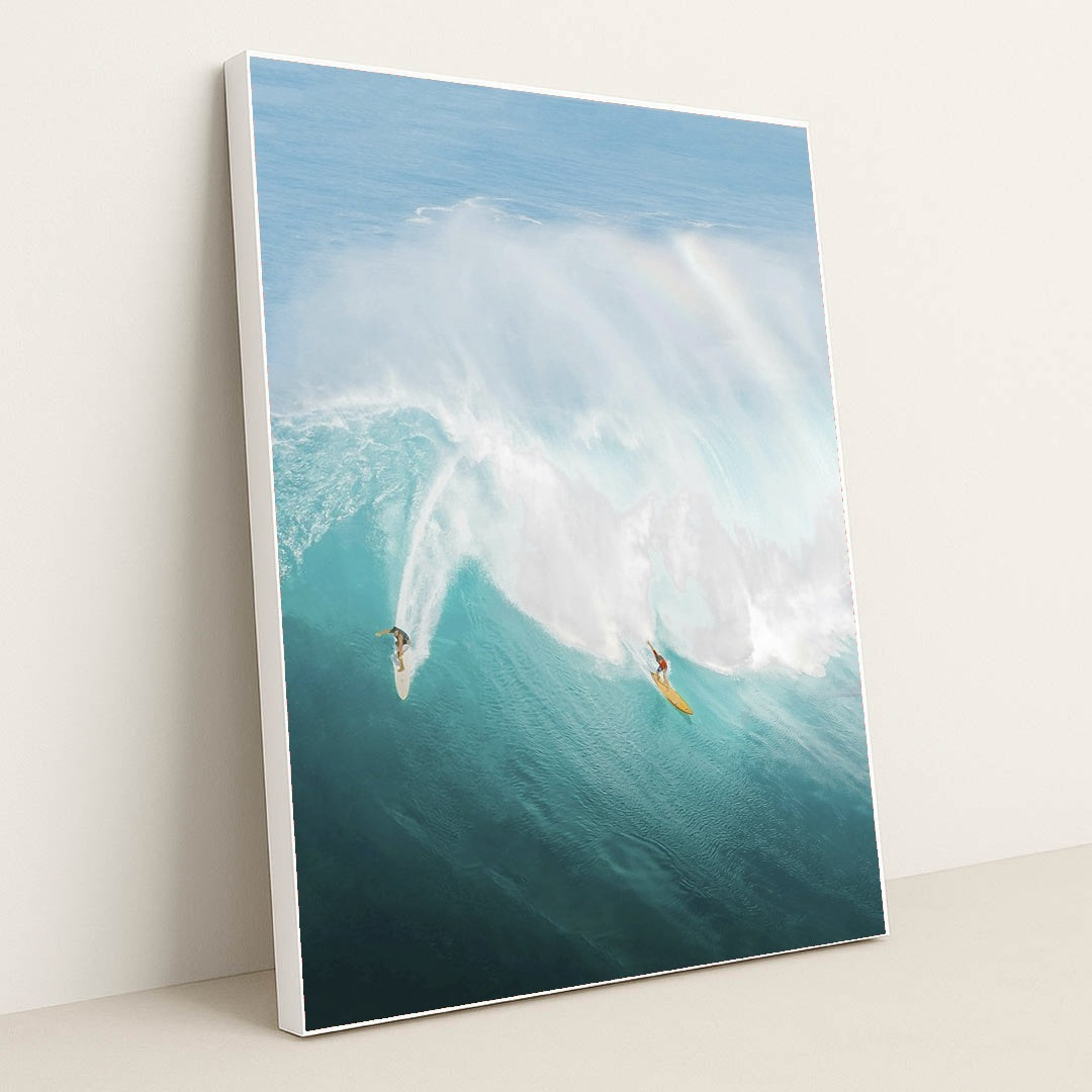 Big Wave Surfing at Waimea Bay by Jess Loiterton - White Frame Stretchiez