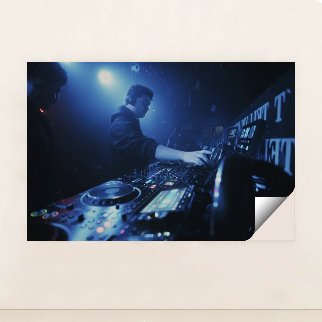 7090702647331 - Product Image