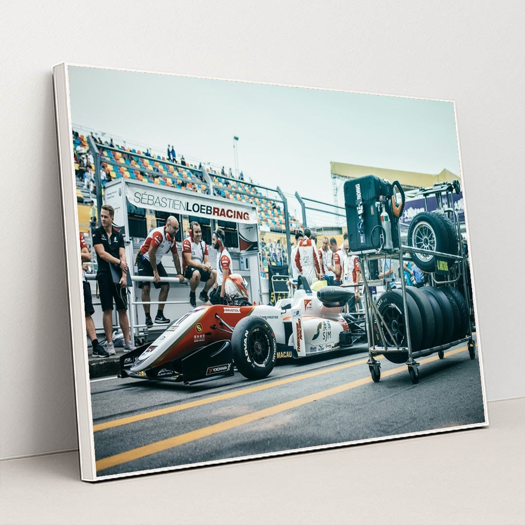 Formula 3 on the Grid – Macau by Chi Hang Leong - White Frame Stretchiez