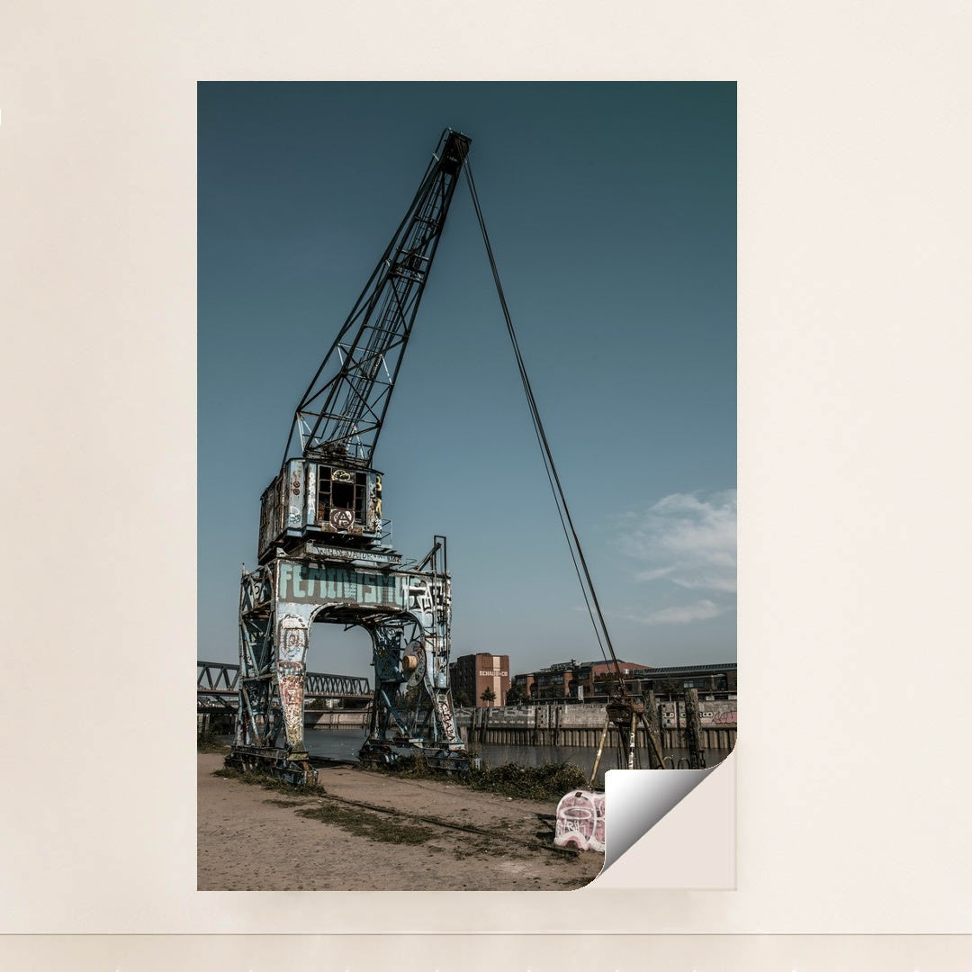 Vibrant Graffiti on Hamburg's Crane by Wolfgang Weiser - Peeliez