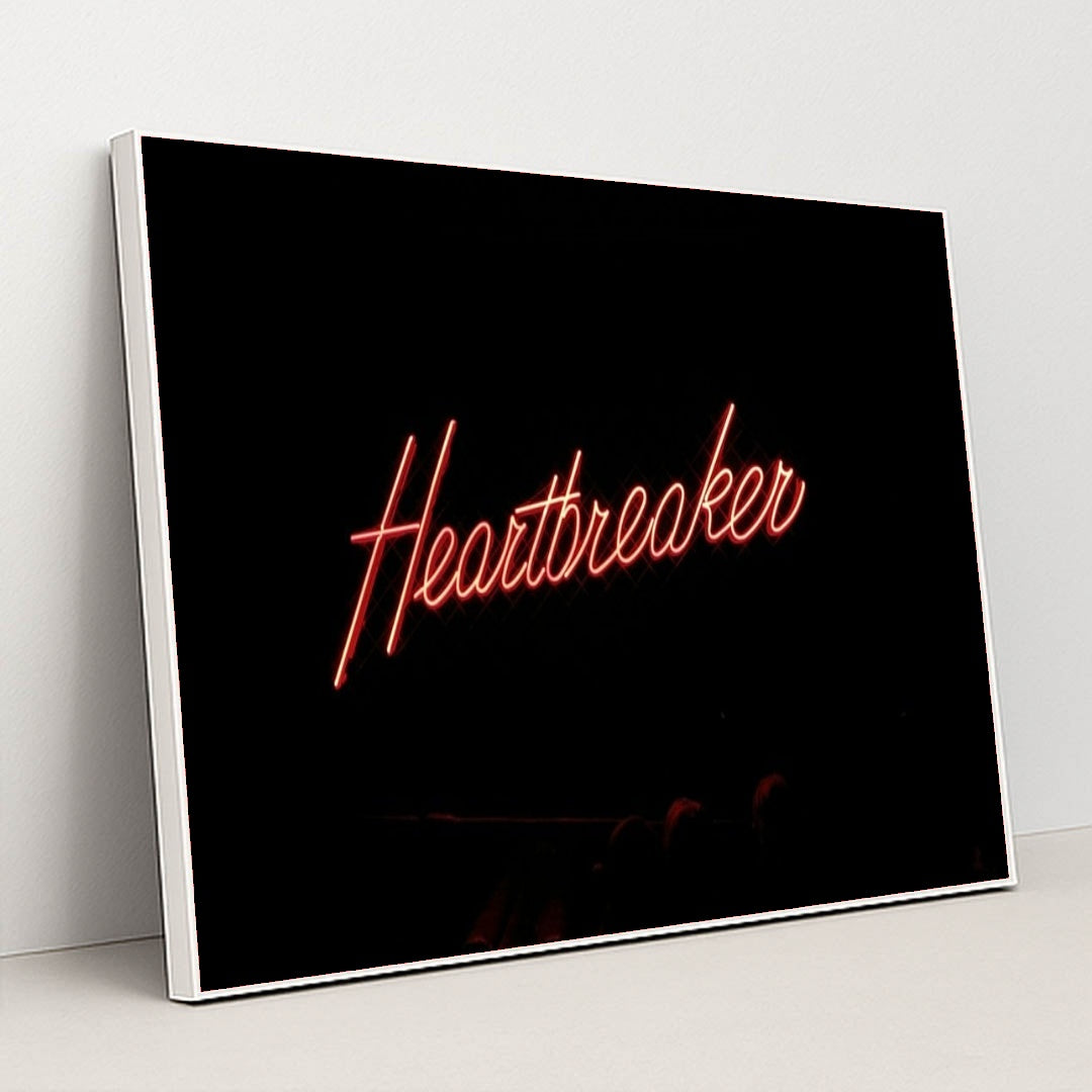 7077676220451 - Product Image