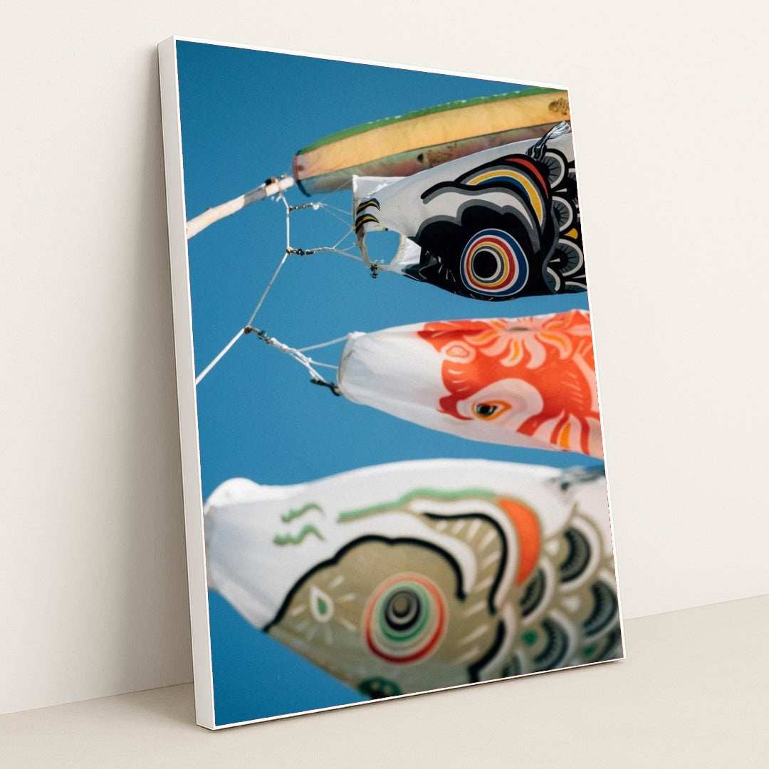 7077676744739 - Product Image