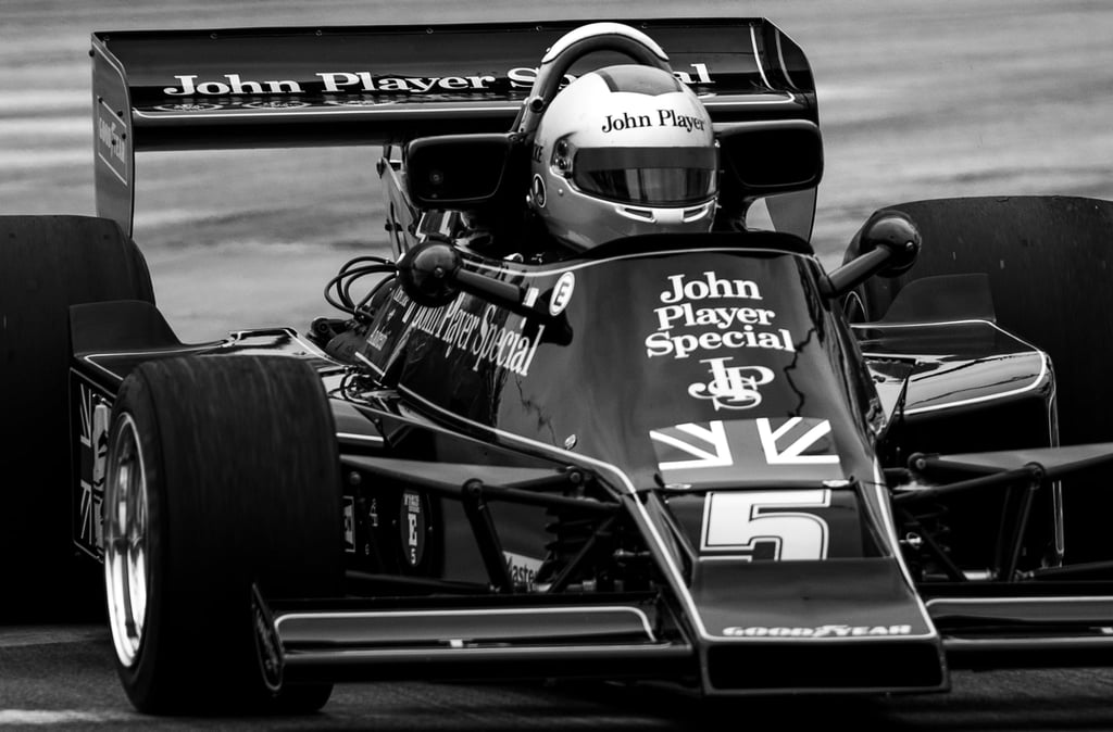 Lotus 72 – John Player Special by Charles Causse
