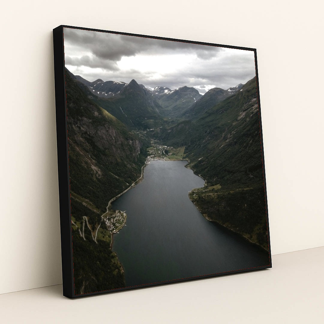 7090799869987 - Product Image