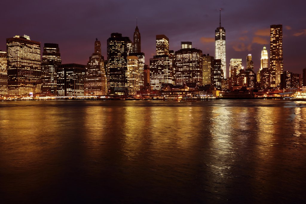Stock Photos - New York skyline, view from Brooklyn 