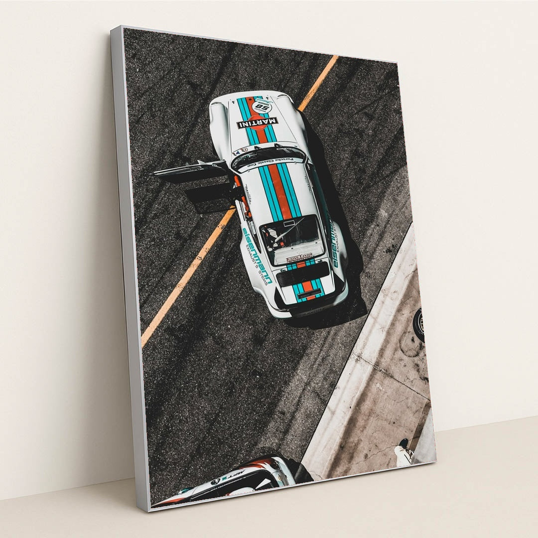 Porsche 911 in Tri-Tone Flair by Viktor Theo - Silver Frame Stretchiez
