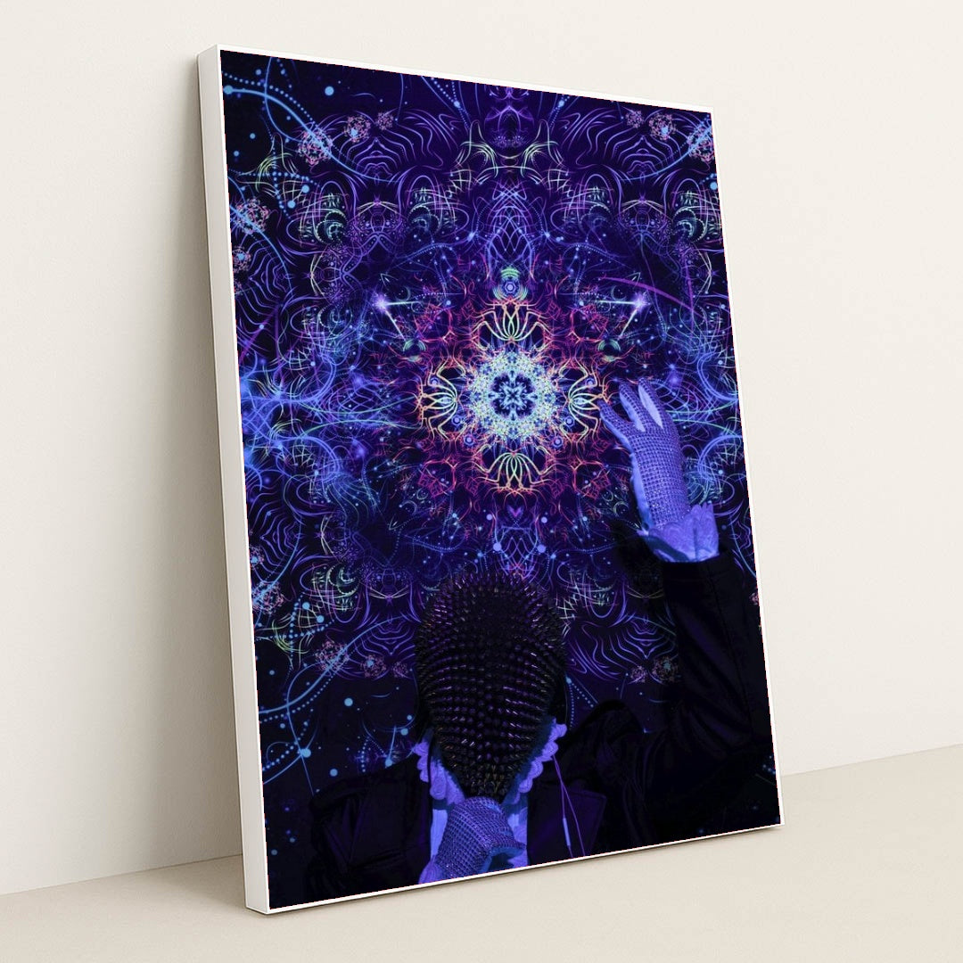 7090368380963 - Product Image