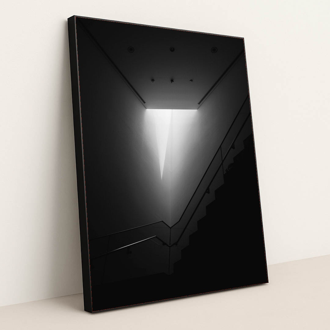 7090468651043 - Product Image