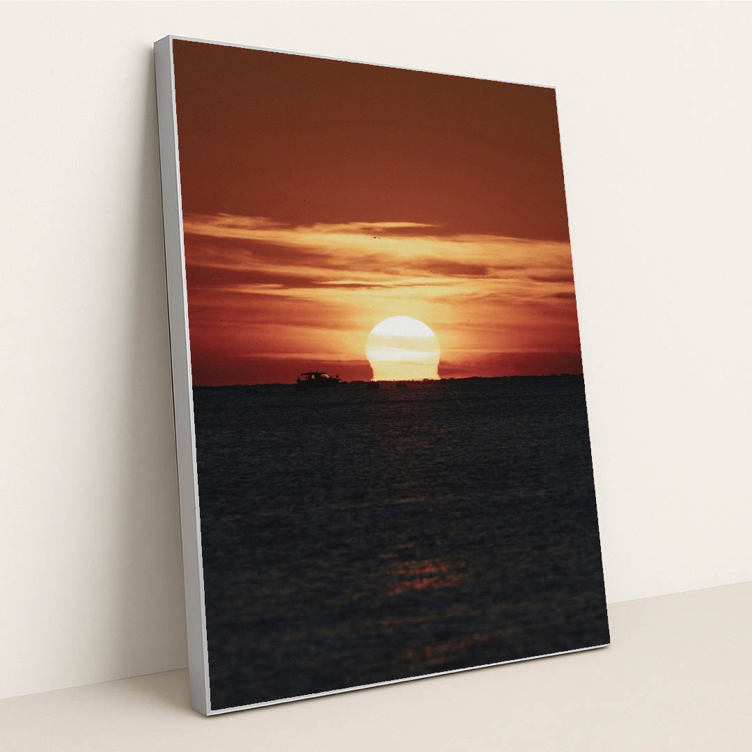 Istanbul Sunset Over the Sea by Tolga Ahmetler - Silver Frame Stretchiez