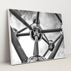 Monochrome Atomium by Enrique Hoyos - White Frame Stretchiez
