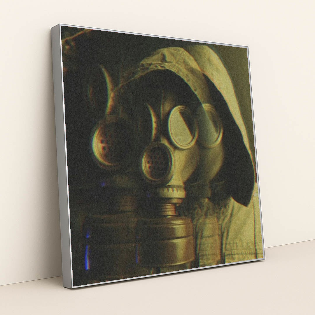 Eerie Vintage Gas Mask by Furkan AYDİLEK - Silver Frame Stretchiez