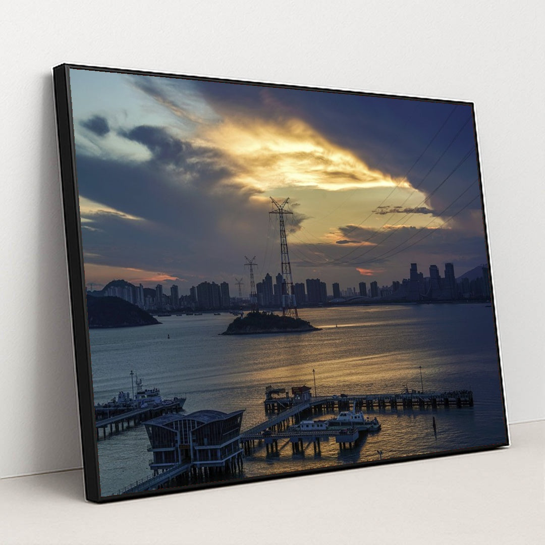 Sunset Over City Skyline by Thomas Lin - Black Frame Stretchiez