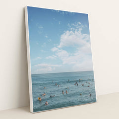 Vibrant Island Life in Honolulu by Jess Loiterton - White Frame Stretchiez